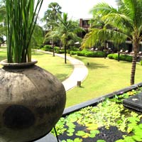 Khao Lak child-friendly hotels, Ramada offers lots of garden space