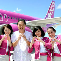 Asian low cost airlines, Peach cabin crew are all smiles