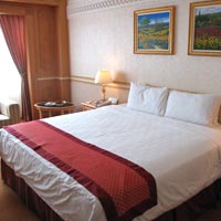 Brunei business hotels review, Rizqun room