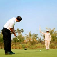Angkor golfing guide, Phokeethra Country Club has 18 holes