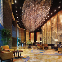 Qingdao business hotels review, Shangri-La's grand lobby