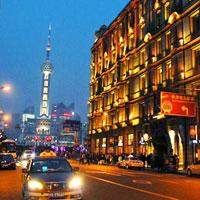 Shanghai nightlife, TV tower from the Bund