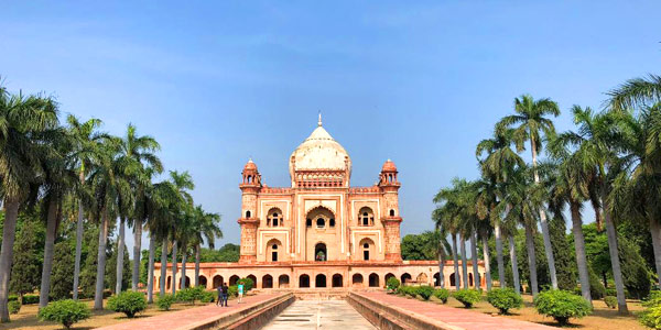 Delhi fun guide for business and leisure