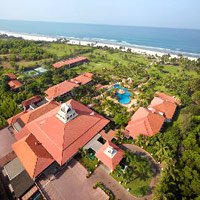 Ramada Caravela Beach Resort serves up 24 acres of stretch space