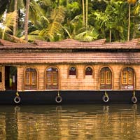 Kerala guide, Kumarakom houseboat detail image
