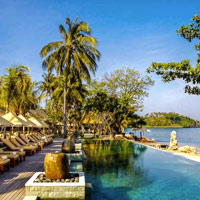 Stylish Qunci Villas pool, hip Lombok hotel