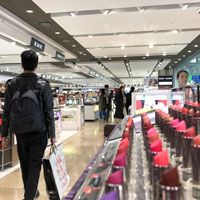 Seoul duty-free shopping guide, Incheon T1 lipsticks on display