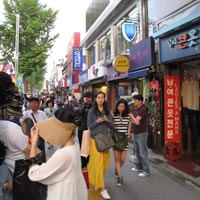 Seoul shopping guide, Itaewon for deals and knock-offs