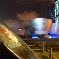Tri-Bowl art exhibition centre in the background