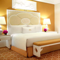 Wynn Palace Cotai room in gold trim