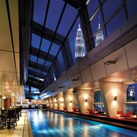 Kuala Lumpur nightlife and bars, SkyBar at Traders Hotel