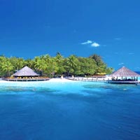 Angsana Ihuru is a child-friendly Maldives hotel with a walk-in reef