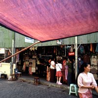 Yangon shopping guide, local market