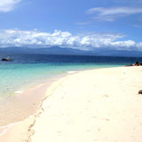 Best beaches in Cebu, white sand stretch at Moalboal