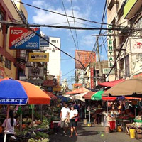 Manila fun guide, shopping and street food in Quiapo
