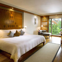 Bangkok heritage hotels for corporate meetings, Sukhothai Deluxe room