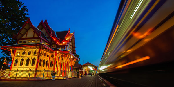 Hua Hin fun guide and top spa resorts - the characterful vintage railway station
