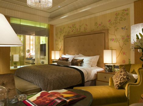 Smart rooms geared for business travellers position this as one of the best Beijing business hotels