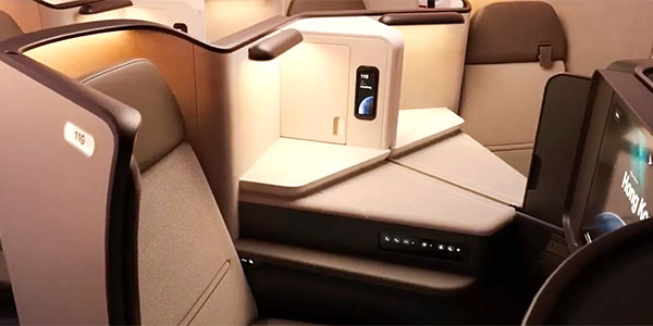 Cathay Pacific Aria Suite arrives to compete with the Qatar Qsuite Next Gen