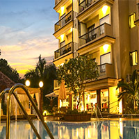 India casino hotels review, Deltin Suites Goa near Candolim Beach