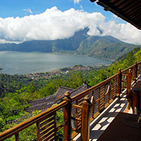 Bali fun guide, Lakeview restaurant, Penelokan
