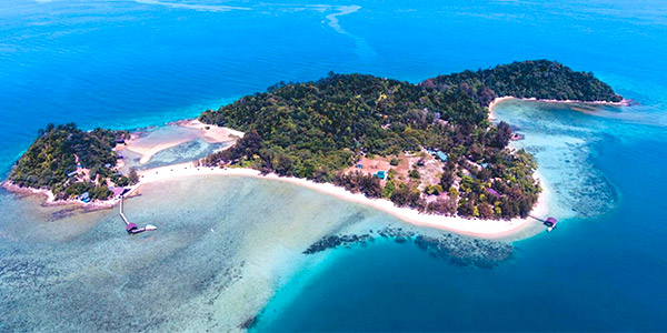 Glamping in Borneo off the Sabah coast at Ara Dinawan Island retreat