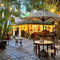 Fun cafes in Colombo and jazz - Barefoot Garden Cafe