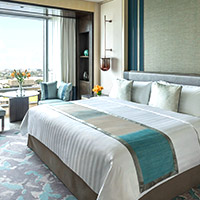 The Shangri-La Colombo offers stiff competition for older properties like Taj Samudra