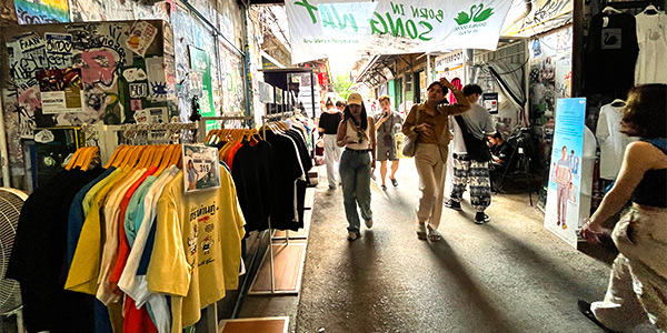 Updated Bangkok fun shopping guide to Chinatown and the Song Wat Road area