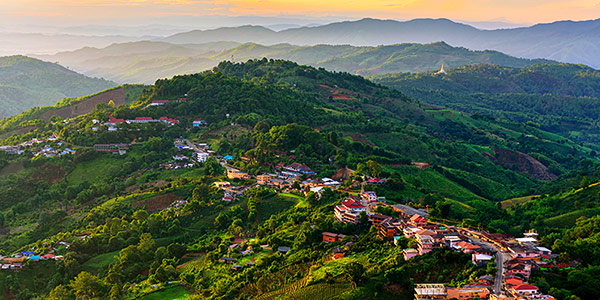 Chiang Rai fun guide - dawn over Mae Salong, a former opium drug lord's stronghold