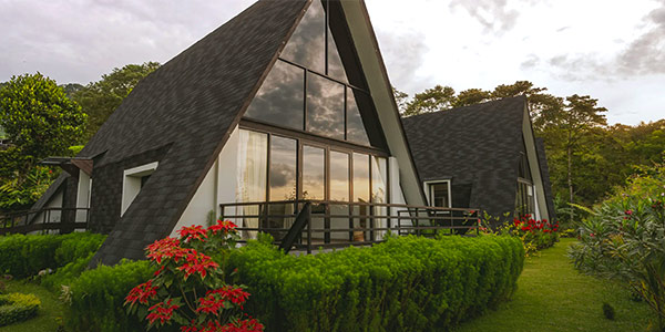 Buyan Lakeside offers five villas in Bali's north